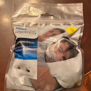 Phillips Respironics DreamWear Cushion Small NEW!